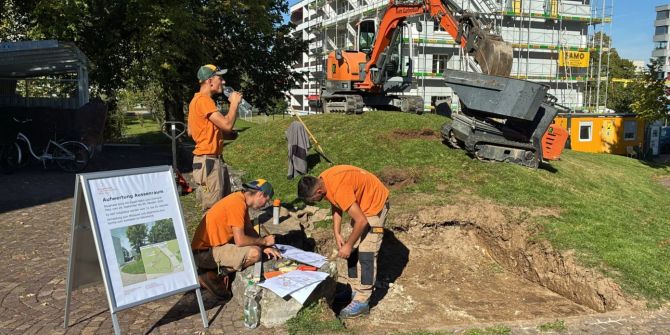 Gemeinsam mit der Bevölkerung wird das Projekt in die Tat umgesetzt.