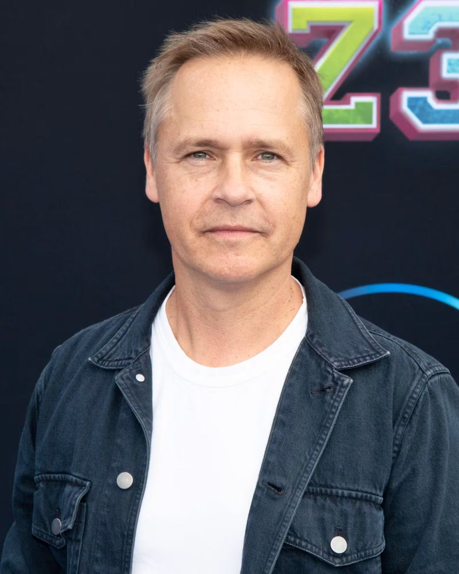 Chad Lowe