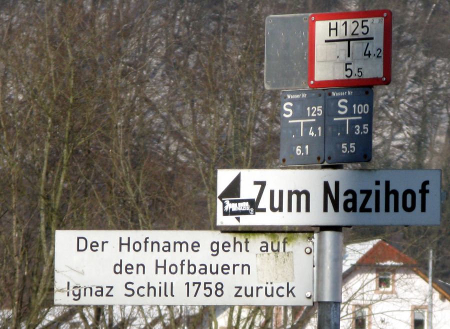 Der Name geht auf einen Bauern zurück.