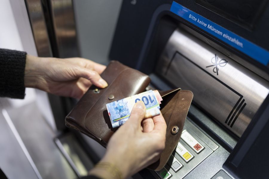 Bei vielen Arbeitssuchende sind die versprochenen Auszahlungen am Freitag noch nicht eingetroffen.