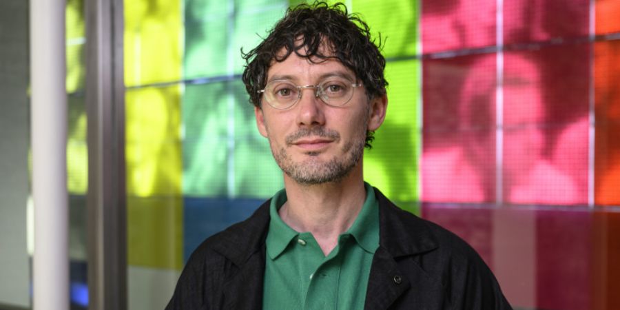 Der gebürtige Tessiner Gianmaria Andreetta ist mitverantwortlich für die Ausstellung im Schweizer Pavillon an der diesjährigen Kunstbiennale in Venedig. «The Unfinished Business of L...