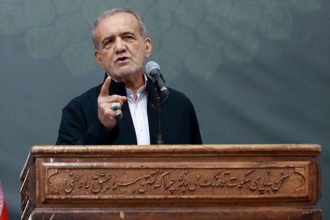 Iran Präsident Peseschkian