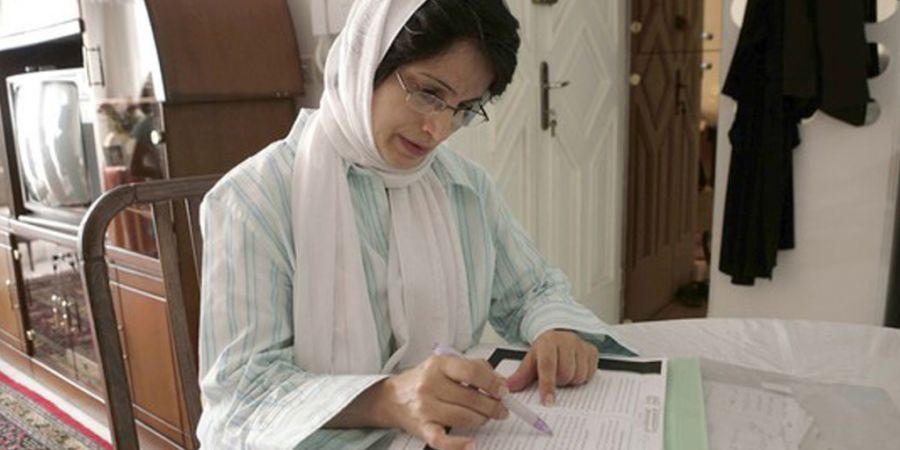 ARCHIV - Die iranische Anwältin Nasrin Sotudeh, aufgenommen im Jahr 2010. Foto: -/dpa/Archivbild