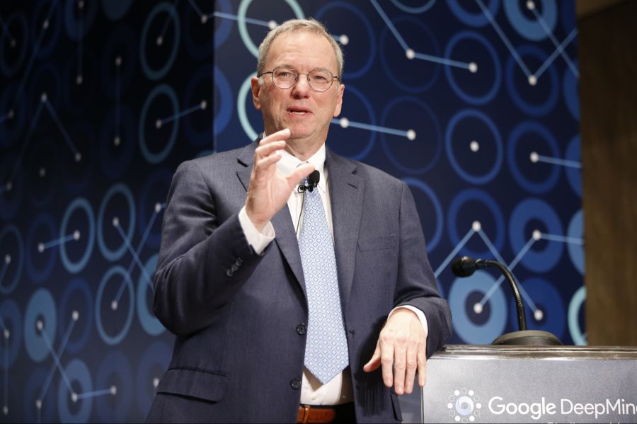 Eric Schmidt weist die Vorwürfe zurück.