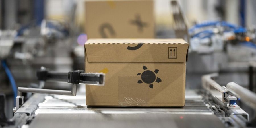 Solothurn statt Zürich: Digitec Galaxus will ein neues Verteilzentrum nicht mehr in Rafz ZH erstellen. (Symbolbild)