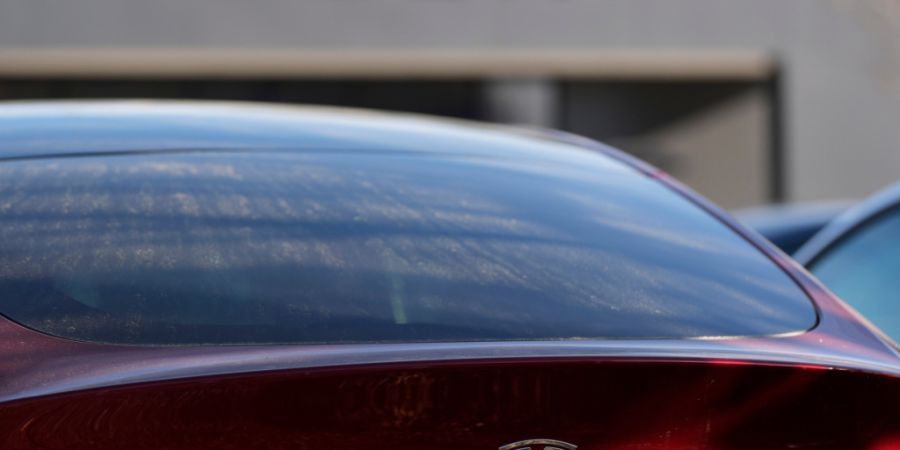 Tesla hat erstmals ein Jahr mit einem Umsatzrückgang abgeschlossen. (Archivbild)