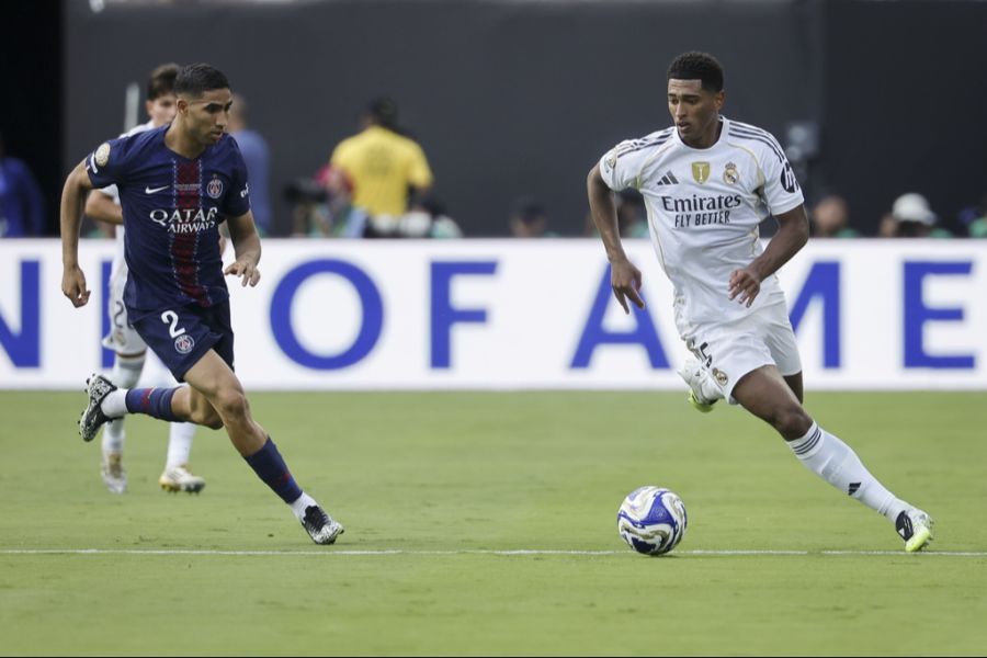 Jude Bellingham (r.) ist bei Real Madrid einer der Schlüsselspieler.