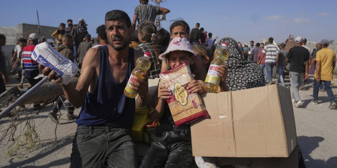 Nach eigenen Angaben hat die Gaza Humanitarian Foundation (GHF) seit ihrem Einsatzbeginn über zwei Millionen Mahlzeiten im Gazastreifen ausgegeben. (Archivbild) Israel Palestinians