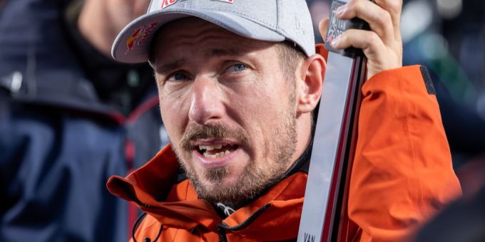 Marcel Hirscher freut sich über einen neuen Fahrer in seinem Team. Marcel Hirscher