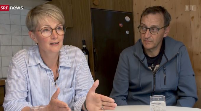 Esther Bellwald erkennt wegen dem riesigen Schuttberg nicht mehr wo ihr Haus stand. Blatten Esther Bellwald