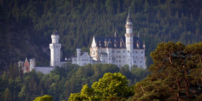 Schloss Neuschwanstein könnte schon bald zum Weltkulturerbe erklärt werden. (Archivbild) Schloss Neuschwanstein Unesco Welterbe