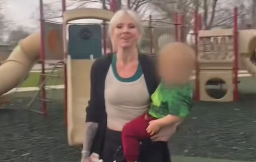 S. Hendrix wurde dabei gefilmt, wie sie einen Fünfjährigen rassistisch beleidigt.