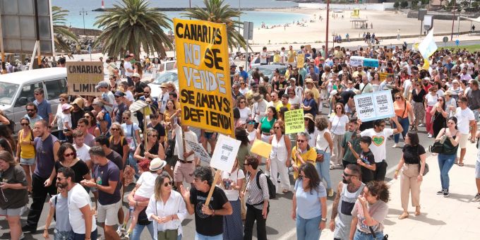 Am Wochenende protestierten Zehntausende Menschen auf den Kanaren gegen den Massentourismus. Massentourismus
