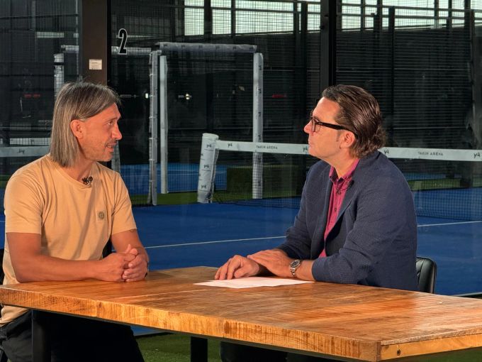 Hakan Yakin im Talk mit Fussball-Chefreporter Mischi Wettstein. EM 2024