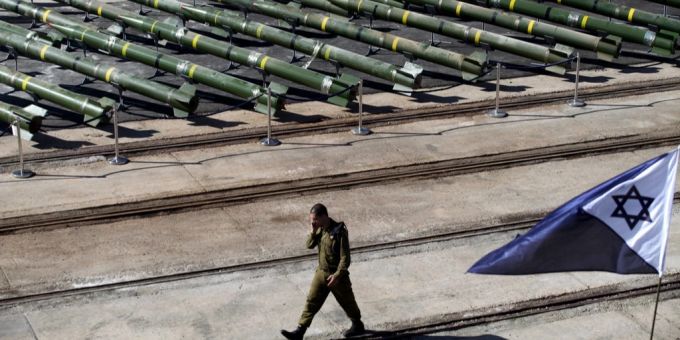 Laut Yahya handelte es sich um eine enorme Eskalation, als der Iran mehr als 300 Drohnen und Raketen auf Israel abschoss. (Symbolbild) Israel