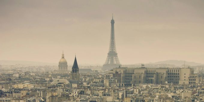 Serienvergewaltiger Salim B. war über viele Jahre in Paris aktiv. (Symbolbild) Tinder Vergewaltiger Haft Paris