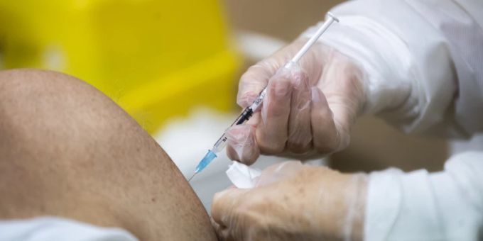 Senioren Ausnahme - Die Corona-Impfung ist ab Juli nicht mehr gratis