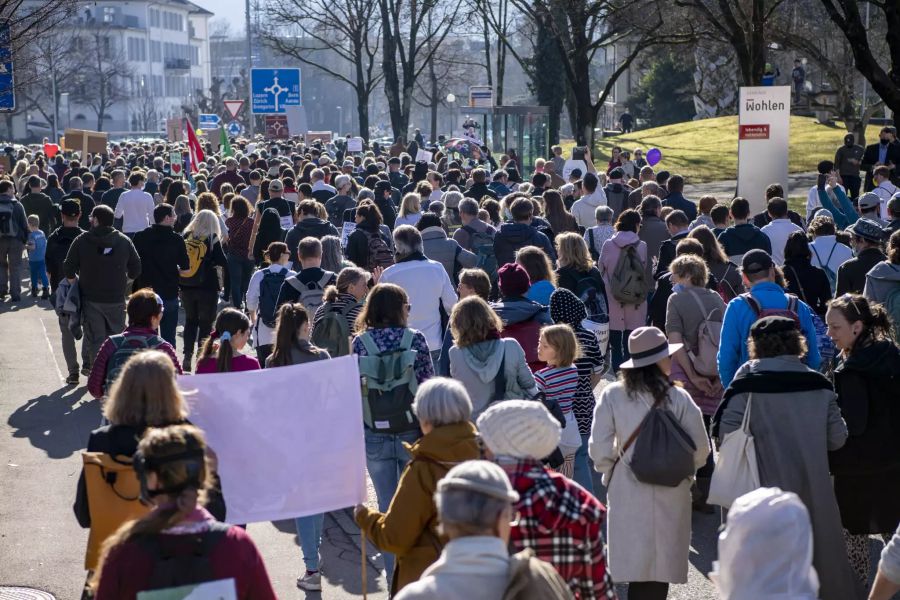 Die Organisatoren sprechen von über 2000 Teilnehmenden.