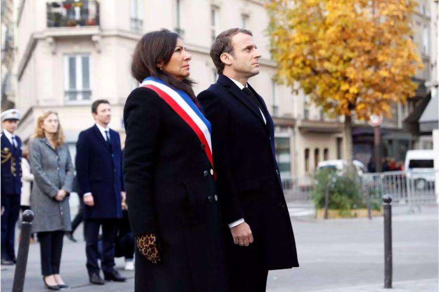 Frankreich gedenkt heute den Opfern der Anschläge in Paris.