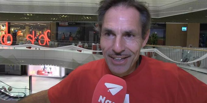 Mall of Switzerland - Freddy Nock holt Weltrekord im Dauersitzen