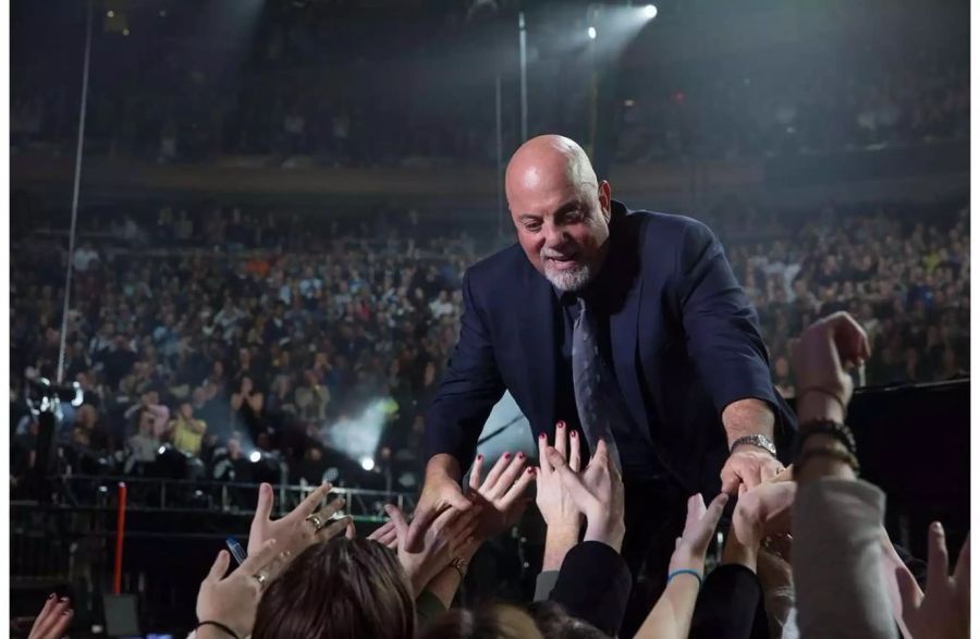 Umschwärmt: Billy Joel hat knapp 85 Millionen Alben verkauft.