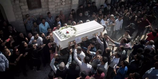Nach Angriff auf Pilger-Bus in Ägypten - Trauerfeier