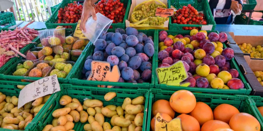 Wochenmarkt in Kloten.