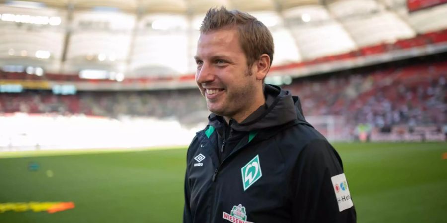 Bremens Coach Florian Kohfeldt witzelte nach dem Spiel über Stuttgarts Eigentor.