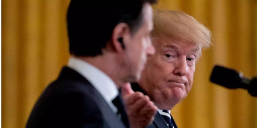 Donald Trump, Präsident der Vereinigten Staaten von Amerika, an einer Konferenz mit dem italienischen Premierminister Giuseppe Conte.