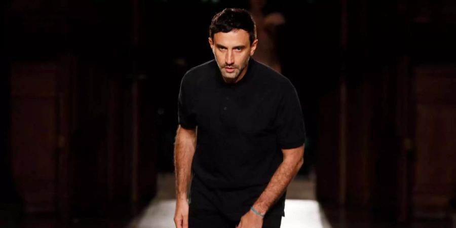 Der italienische Designer Riccardo Tisci wechselte kürzlich von Givenchy zu Burberry.