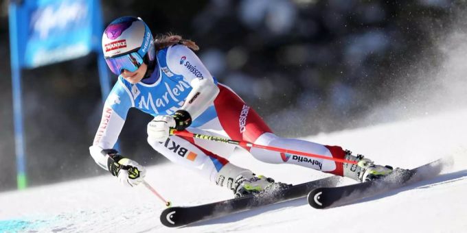 Die Bündner Skirennfahrerin Vanessa Kasper verletzte sich beim Rennen in der Lenzerheide GR schwer. Die Bündner Skirennfahrerin Vanessa Kasper verletzte sich beim Rennen in der Lenzerheide GR schwer.