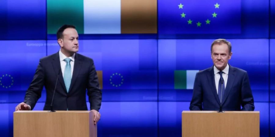 Irlands Regierungschef Varadkar (links) und Tusk (rechts)