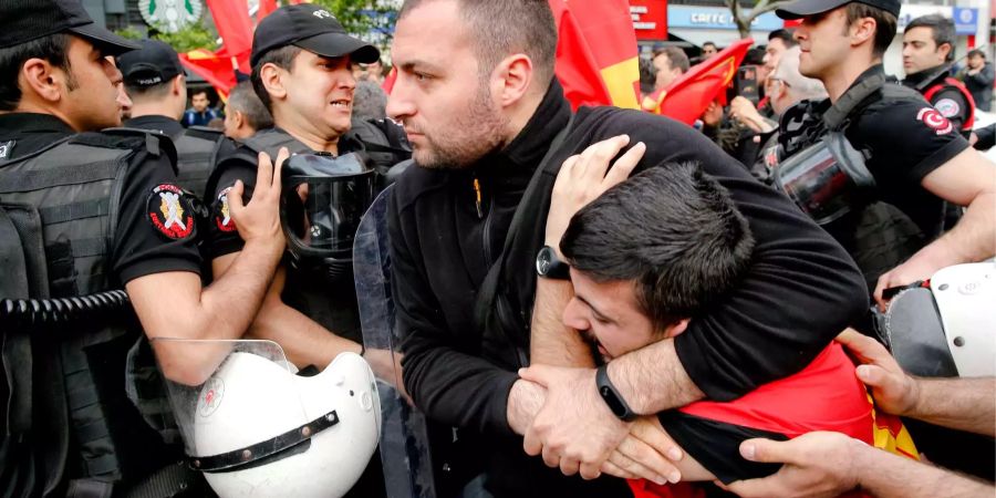 15 Personen wurden bei der Demo festgenommen.