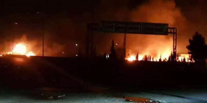 Bei der Explosion in Damaskus kamen mindestens neun Menschen ums Leben. Bei der Explosion in Damaskus kamen mindestens neun Menschen ums Leben.