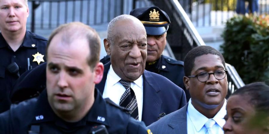 Bill Cosby gestern beim Verlassen des Gerichtsgebäudes in Norristown.