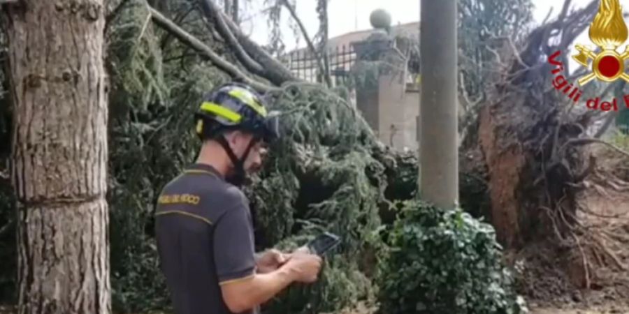 bondeno italien unwetter