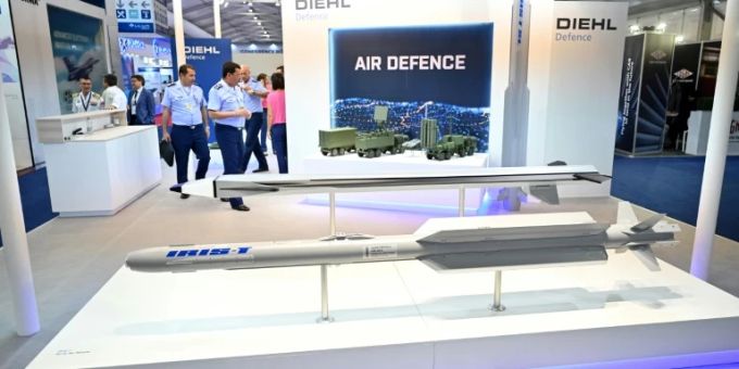 Luft-Luft-Rakete des Systems Iris-T. Iris T