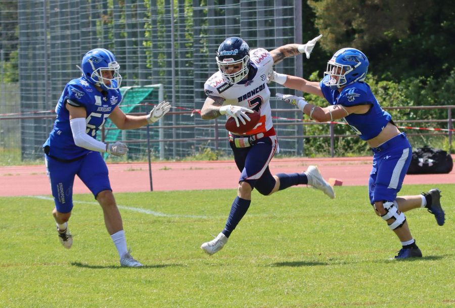 Die Zurich Renegades erleiden gegen die Calanada Broncos die zweite Saisonniederlage.