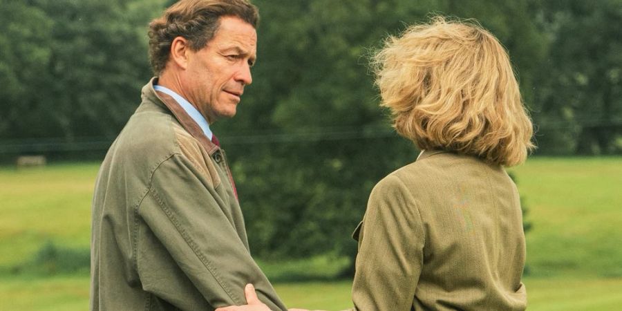 Dominic West als Prinz Charles und Olivia Williams als Camilla in Staffel fünf von «The Crown».