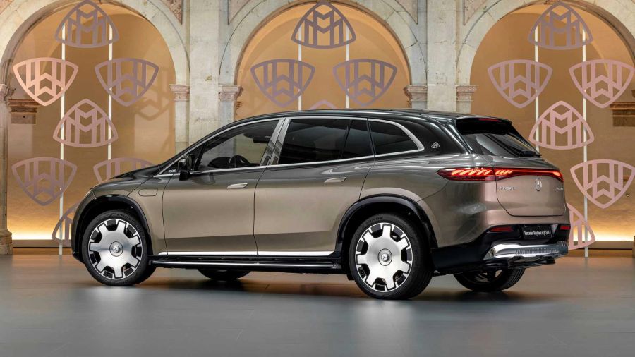 Mercedes-Maybach EQS 680 SUV