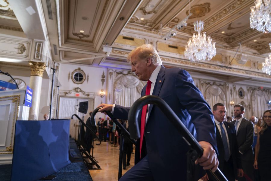 Laut Jonathan Slapin von der Universität Zürich kann Trump im Rennen um die Präsidentschaftskandidatur noch geschlagen werden. (AP Photo/Evan Vucci).