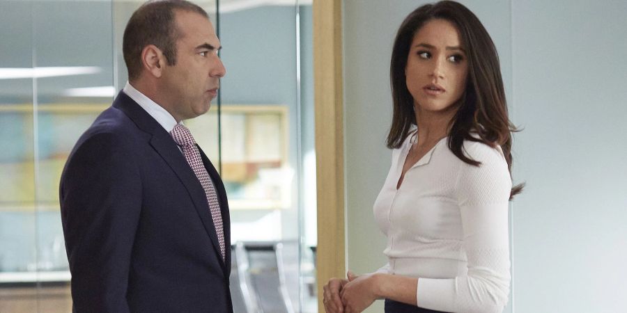 Meghan Markle startete 2011 mit der Serie «Suits» durch. Hier an der Seite von Kollege Rick Hofmann (links).