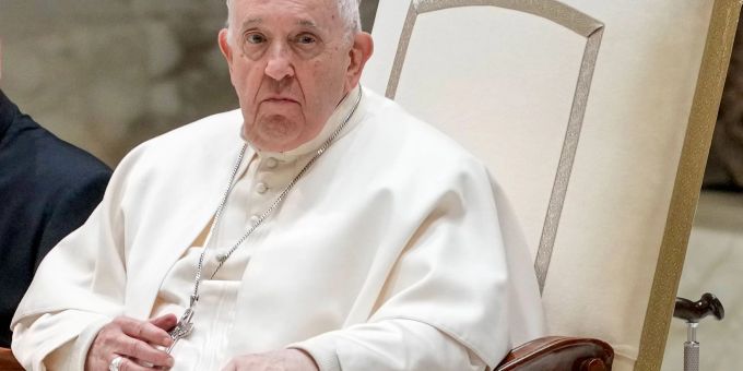 Kontrolluntersuchung - Papst Franziskus (86) erneut im Spital
