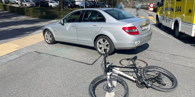Altstätten: Unfall zwischen Velo und Auto. Altstätten: Unfall