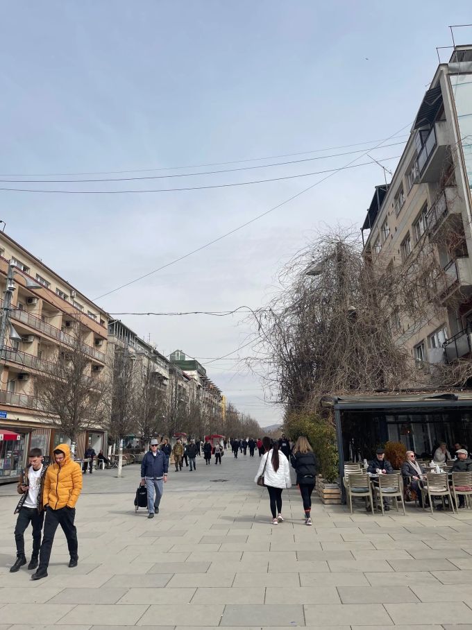 Der «Sheshi Nene Tereza», der Mutter Theresa Platz, in Prishtina. kosovo