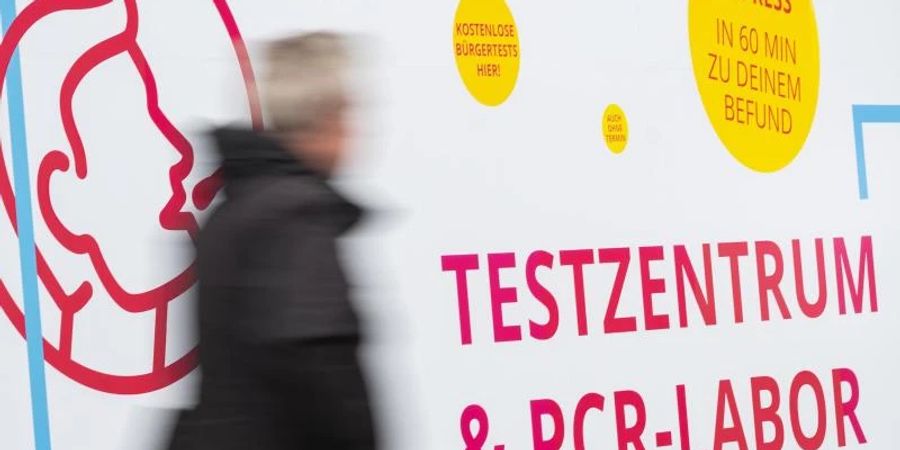 Corona-Testzentrum in Hannover. Foto: Julian Stratenschulte/dpa