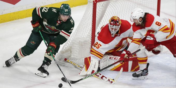 Niederlage für Kevin Fiala (l.) in der NHL. NHL