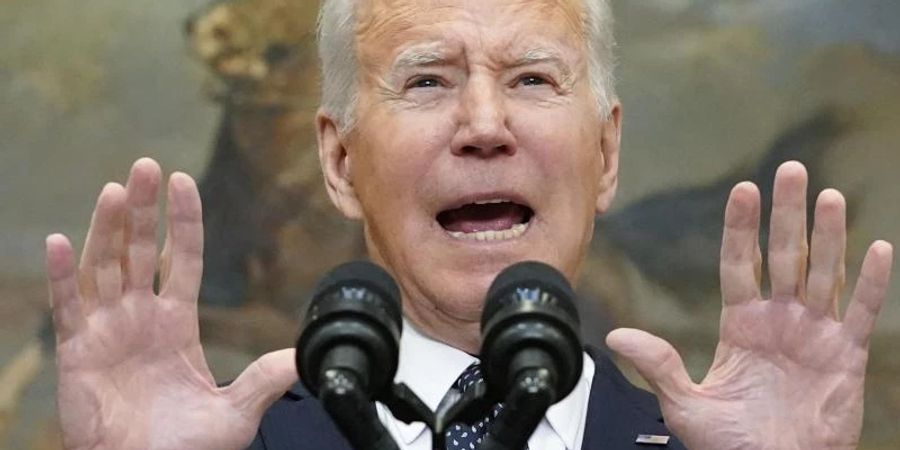 Präsident Joe Biden spricht im Weissen Haus über den Konflikt in der Ukraine. Foto: Alex Brandon/AP/dpa