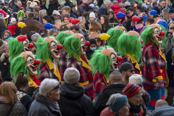 Eine Fasnachtsclique an der Fasnacht in Basel. fasnacht
