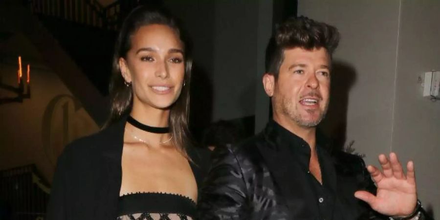 April Love Geary und Robin Thicke